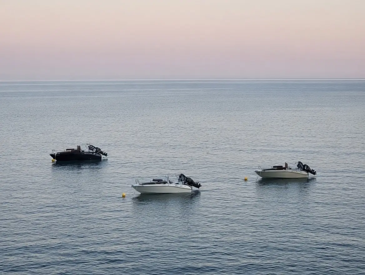 Explore Milos fleet at sea